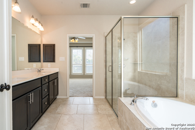 Listing photo id 46 for 9142 Yearling St