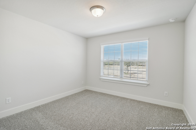 Image 23 of 31 For 11590 Cottage Point