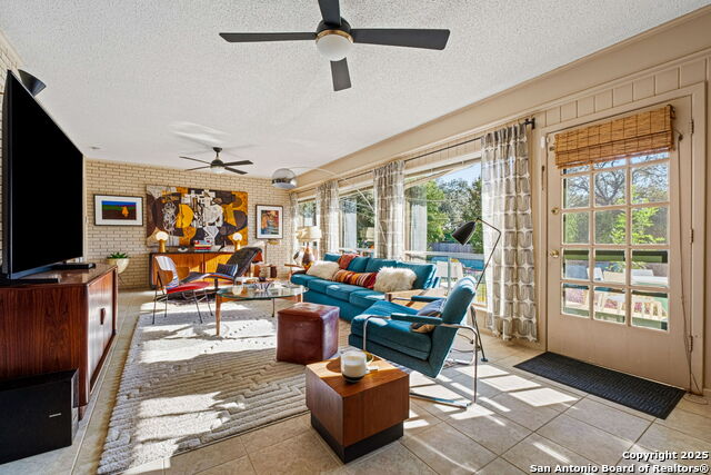 Image 28 of 46 For 1308 Spanish Oaks