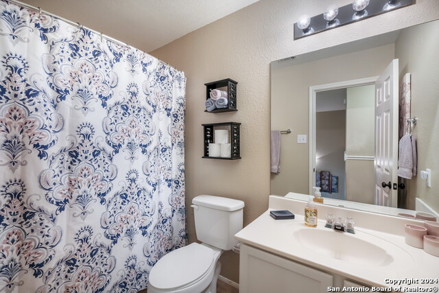 Image 23 of 28 For 20610 View Mdw