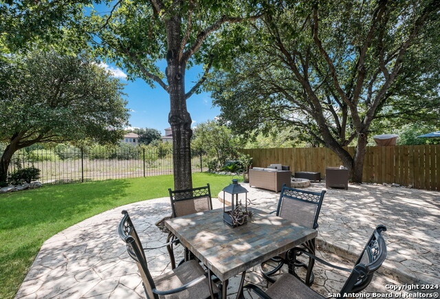 Image 24 of 28 For 20610 View Mdw