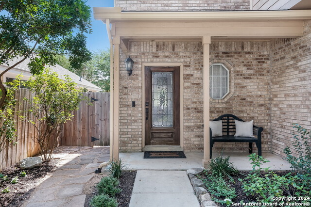 Image 3 of 28 For 20610 View Mdw