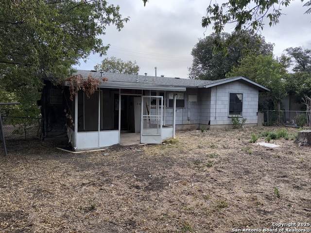 Image 22 of 24 For 914 San Angelo