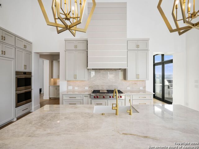 Listing photo id 13 for 21511 Privada Avila