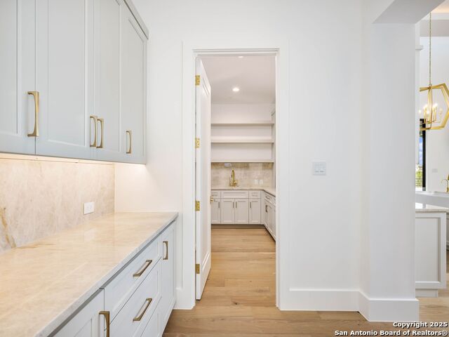 Listing photo id 15 for 21511 Privada Avila