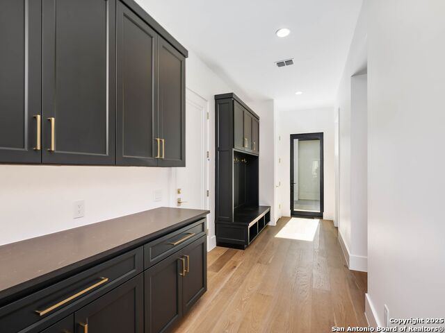 Listing photo id 21 for 21511 Privada Avila