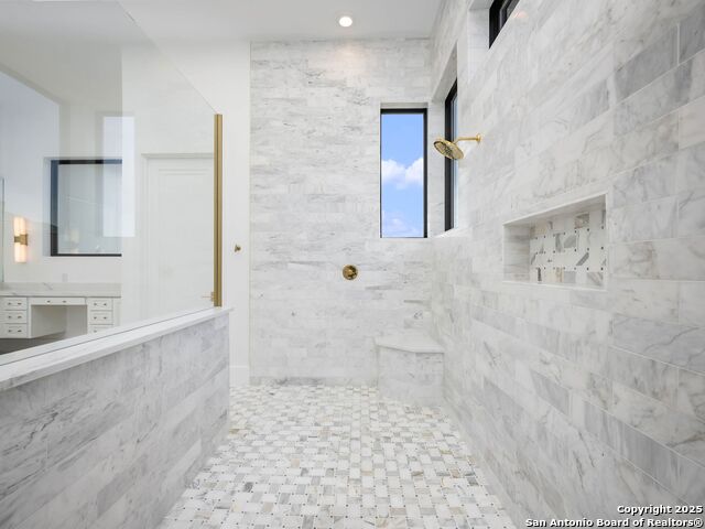 Listing photo id 29 for 21511 Privada Avila
