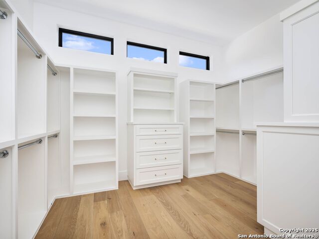 Listing photo id 32 for 21511 Privada Avila