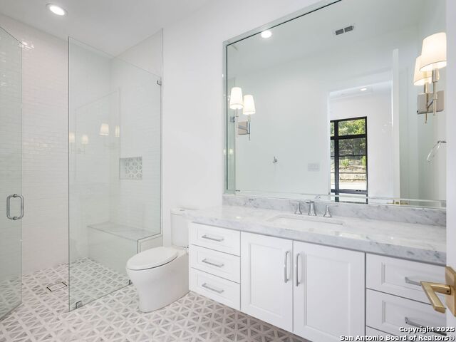 Listing photo id 37 for 21511 Privada Avila