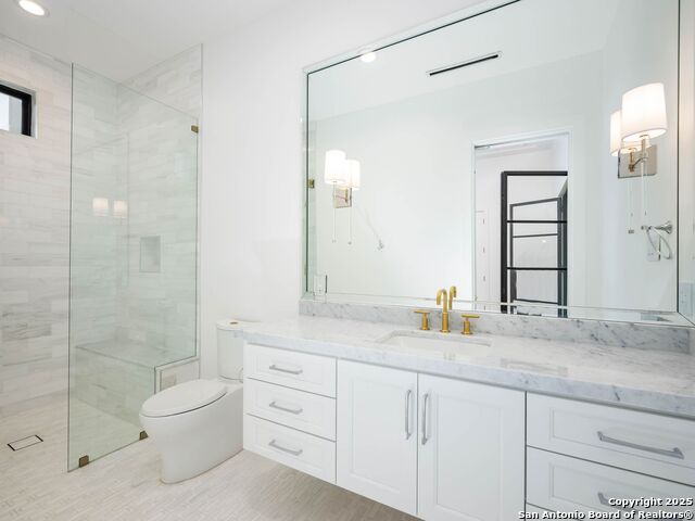 Listing photo id 43 for 21511 Privada Avila
