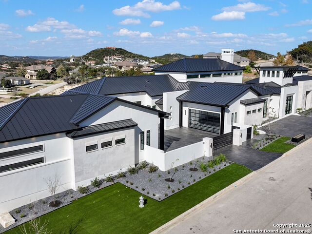 Listing photo id 50 for 21511 Privada Avila