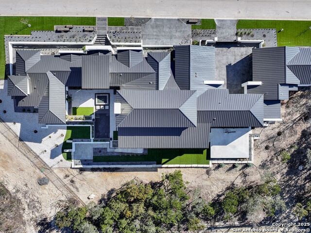 Listing photo id 52 for 21511 Privada Avila