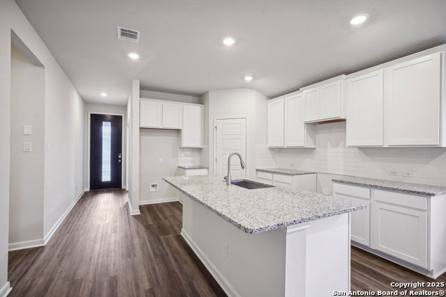 Image 13 of 33 For 9634 Grand Via Blvd