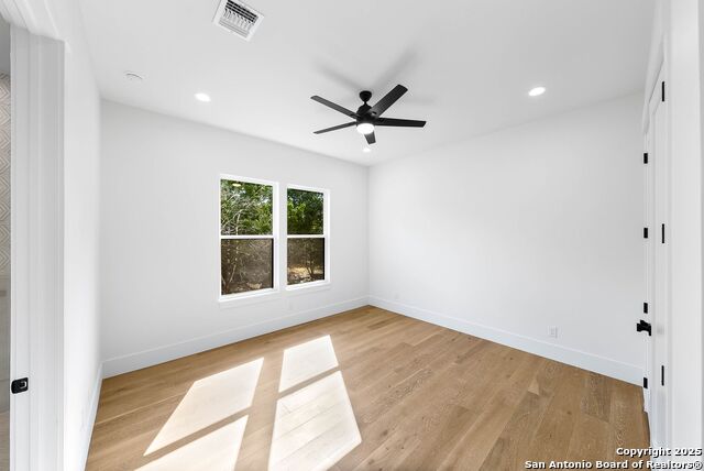 Image 39 of 56 For 456 Rio Azul Dr