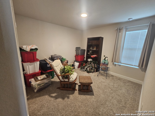 Image 21 of 34 For 1432 Acorn Wood