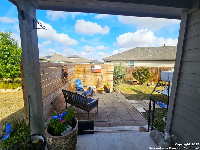 Image 24 of 34 For 1432 Acorn Wood