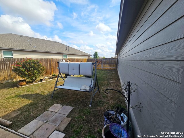 Image 26 of 34 For 1432 Acorn Wood