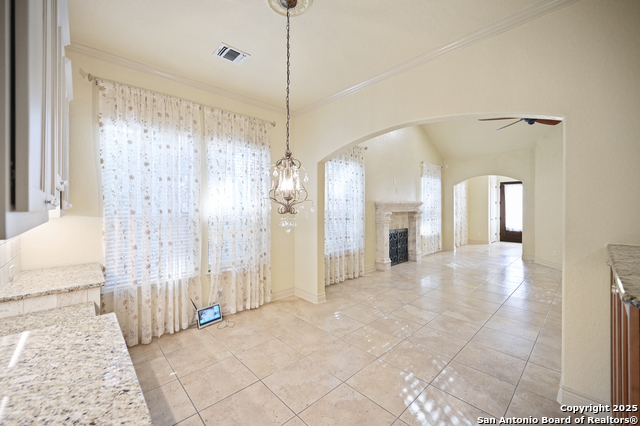 Image 3 of 29 For 13806 Oakview Cove
