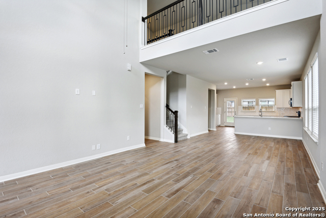 Image 3 of 38 For 14426 Galloping Colt