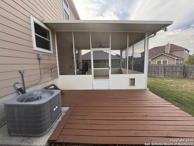 Image 13 of 38 For 7370 Azalea