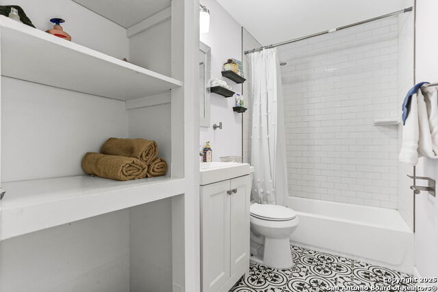 Image 16 of 23 For 4442 Lord