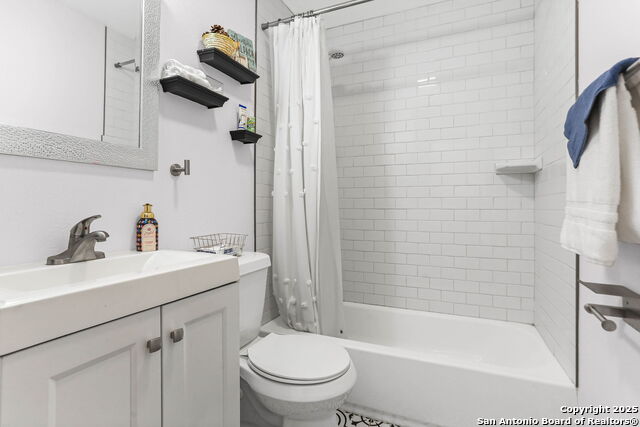 Image 17 of 23 For 4442 Lord