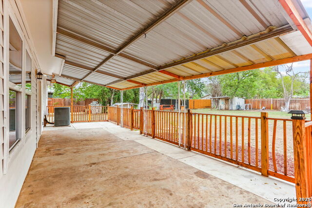 Image 19 of 23 For 4442 Lord