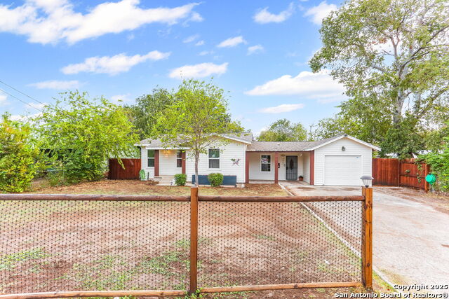 Image 2 of 23 For 4442 Lord