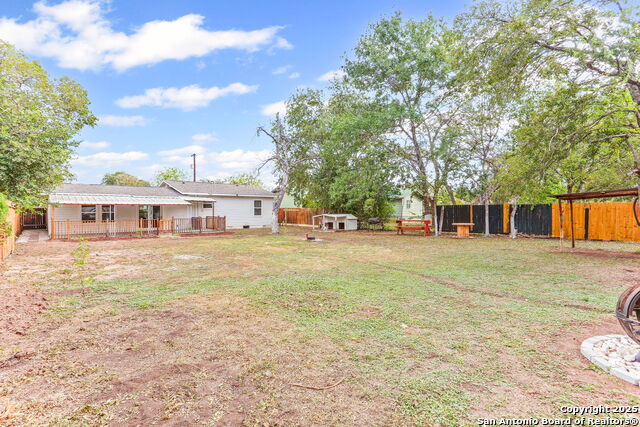 Image 21 of 23 For 4442 Lord