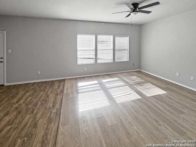 Image 5 of 26 For 9721 Sandy Ridge