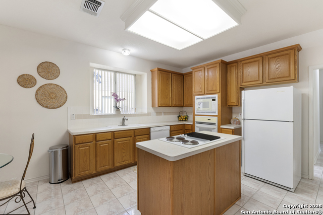 Image 6 of 33 For 2435 Mill Creek