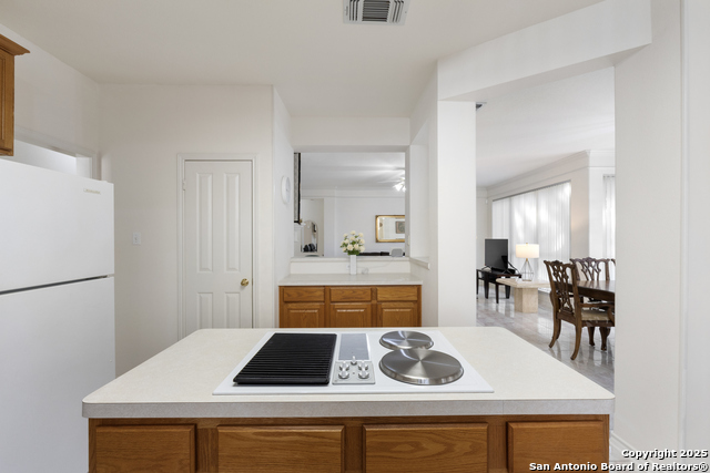 Image 8 of 33 For 2435 Mill Creek