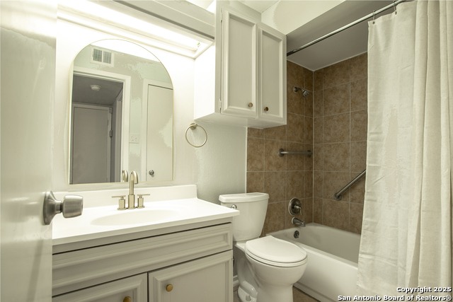 Image 11 of 15 For 2300 Nacogdoches Rd  Unit 101 A