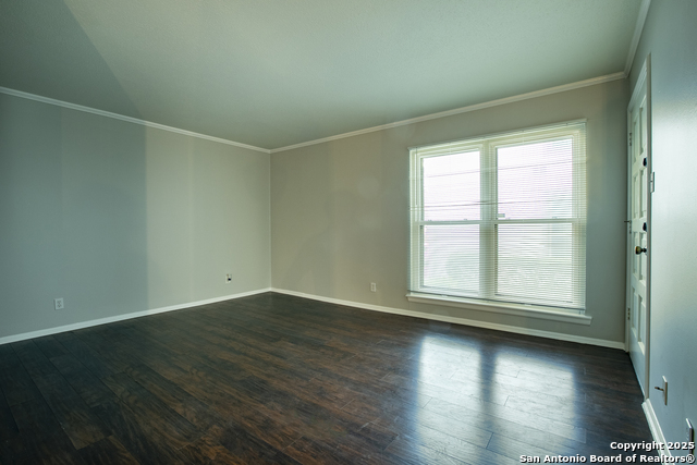 Image 6 of 15 For 2300 Nacogdoches Rd  Unit 101 A