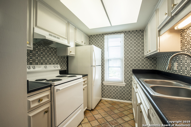 Image 8 of 15 For 2300 Nacogdoches Rd  Unit 101 A