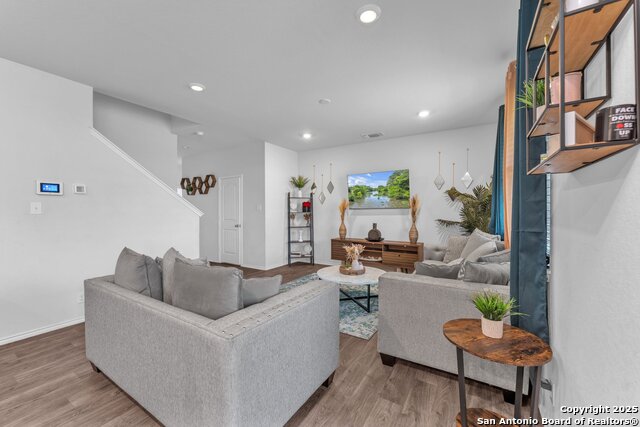 Image 10 of 30 For 4263 Busbee