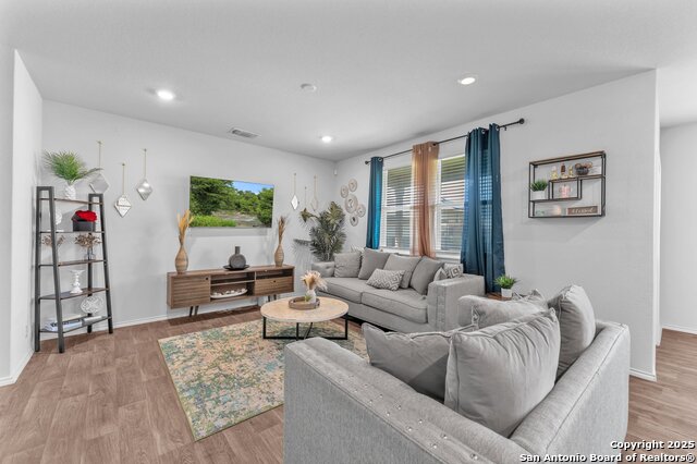 Image 11 of 30 For 4263 Busbee