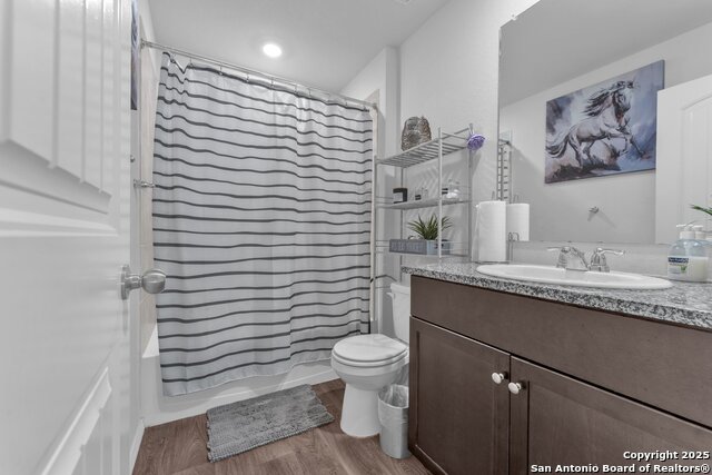 Image 25 of 30 For 4263 Busbee