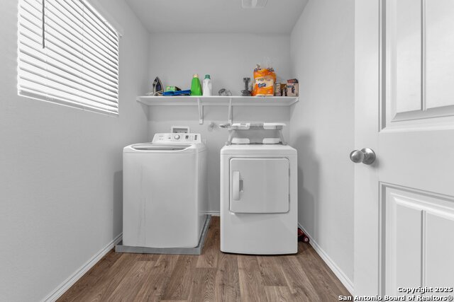 Image 27 of 30 For 4263 Busbee