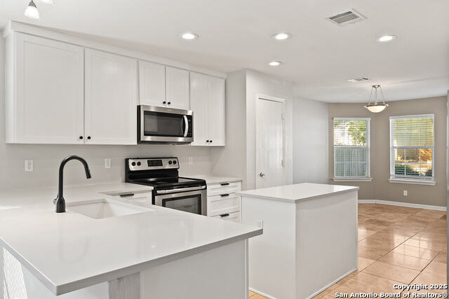 Image 10 of 31 For 8927 John Barrett