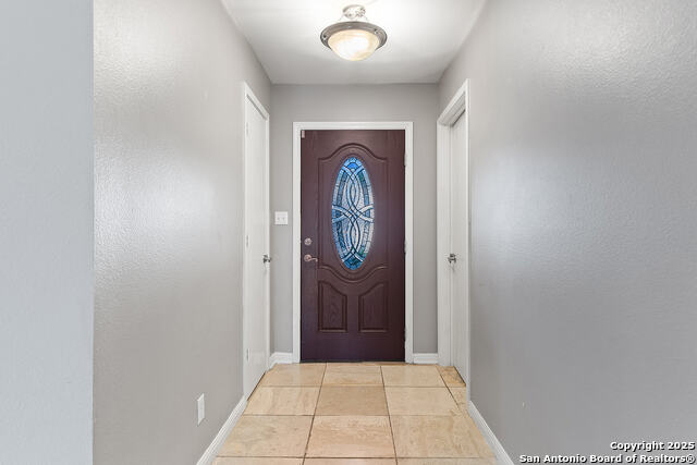 Image 5 of 31 For 8927 John Barrett