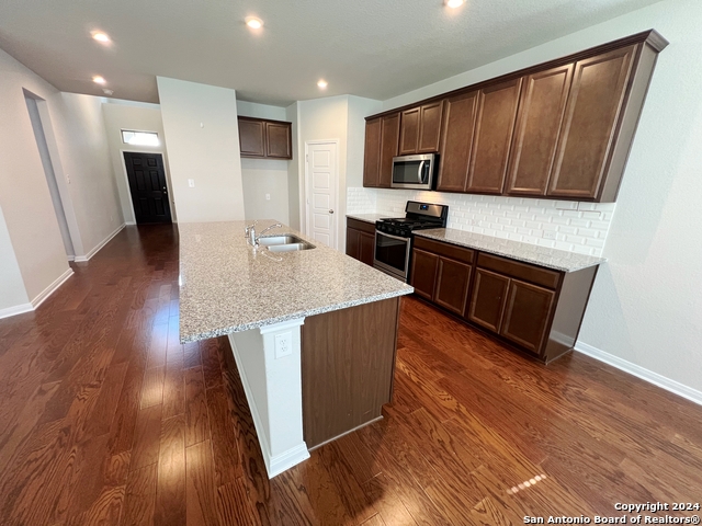 Image 10 of 34 For 9003 Shady Mountain