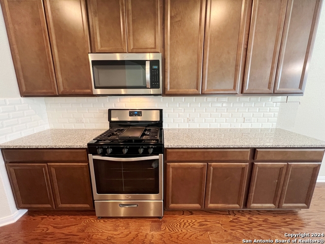 Image 13 of 34 For 9003 Shady Mountain