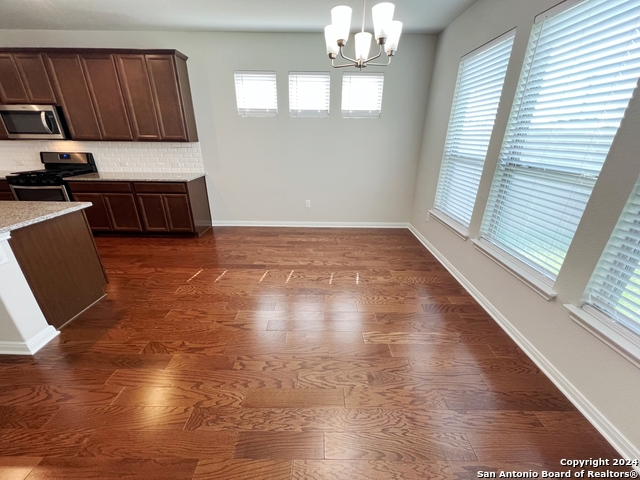 Image 17 of 34 For 9003 Shady Mountain