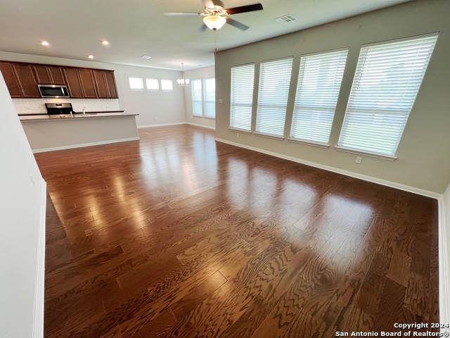 Image 19 of 34 For 9003 Shady Mountain