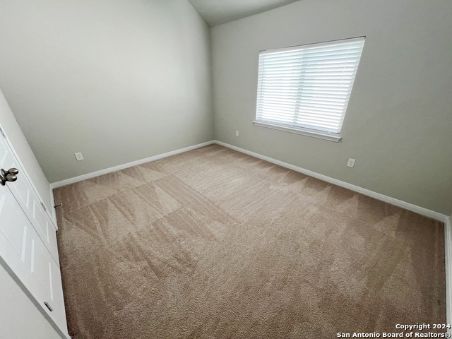 Image 33 of 34 For 9003 Shady Mountain