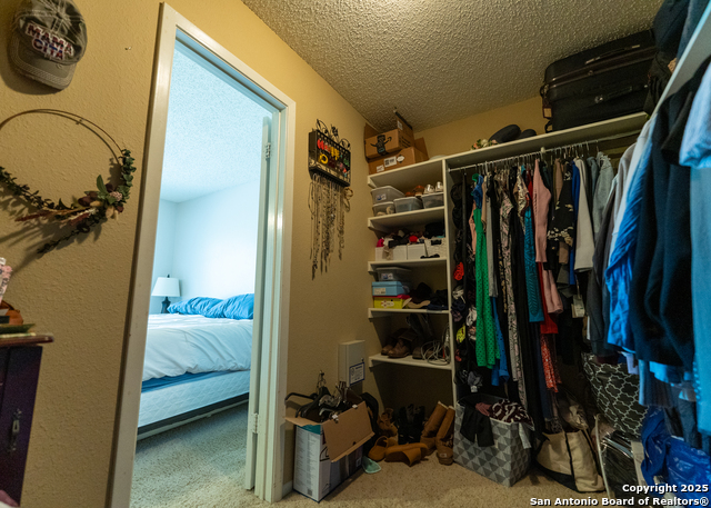 Image 21 of 39 For 13227 Regency Way