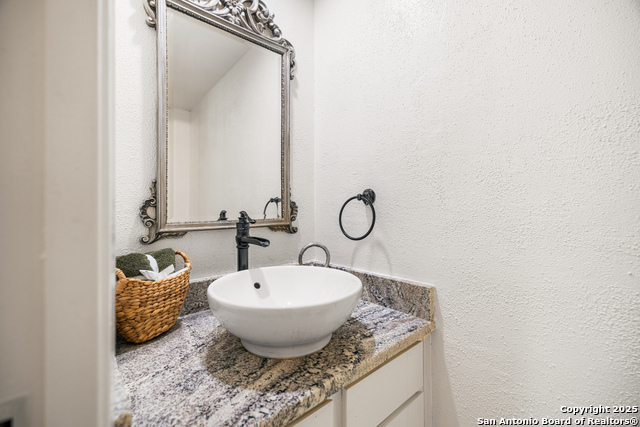 Image 12 of 20 For 14122 Churchill Estates  107