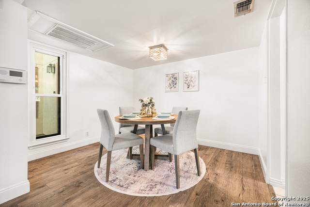 Image 7 of 20 For 14122 Churchill Estates  107