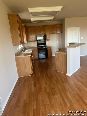 Listing photo id 16 for 2511 Fayette